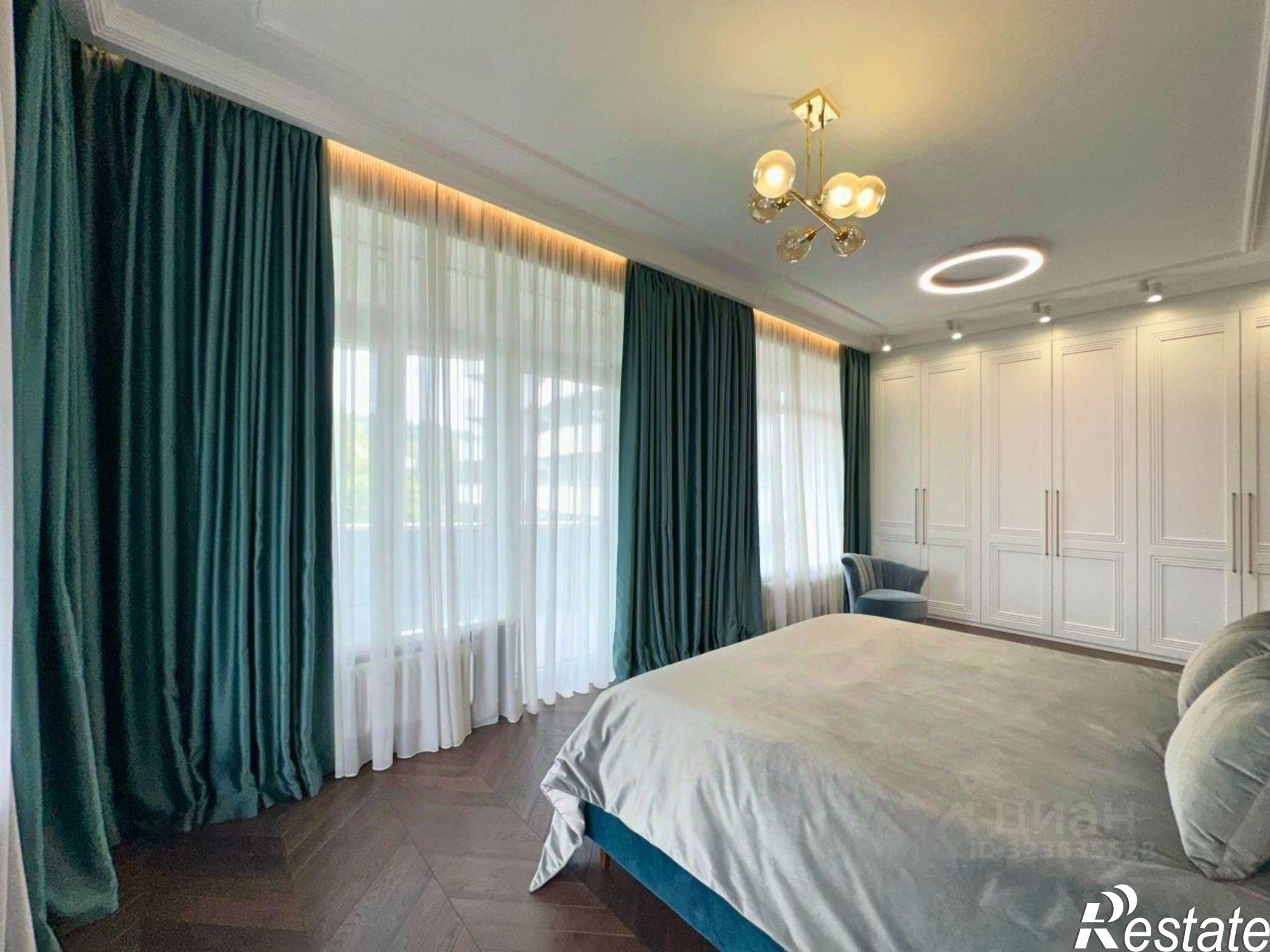 Купить квартиру за 135 000 000 рублей на проспект Пушкина, 5А