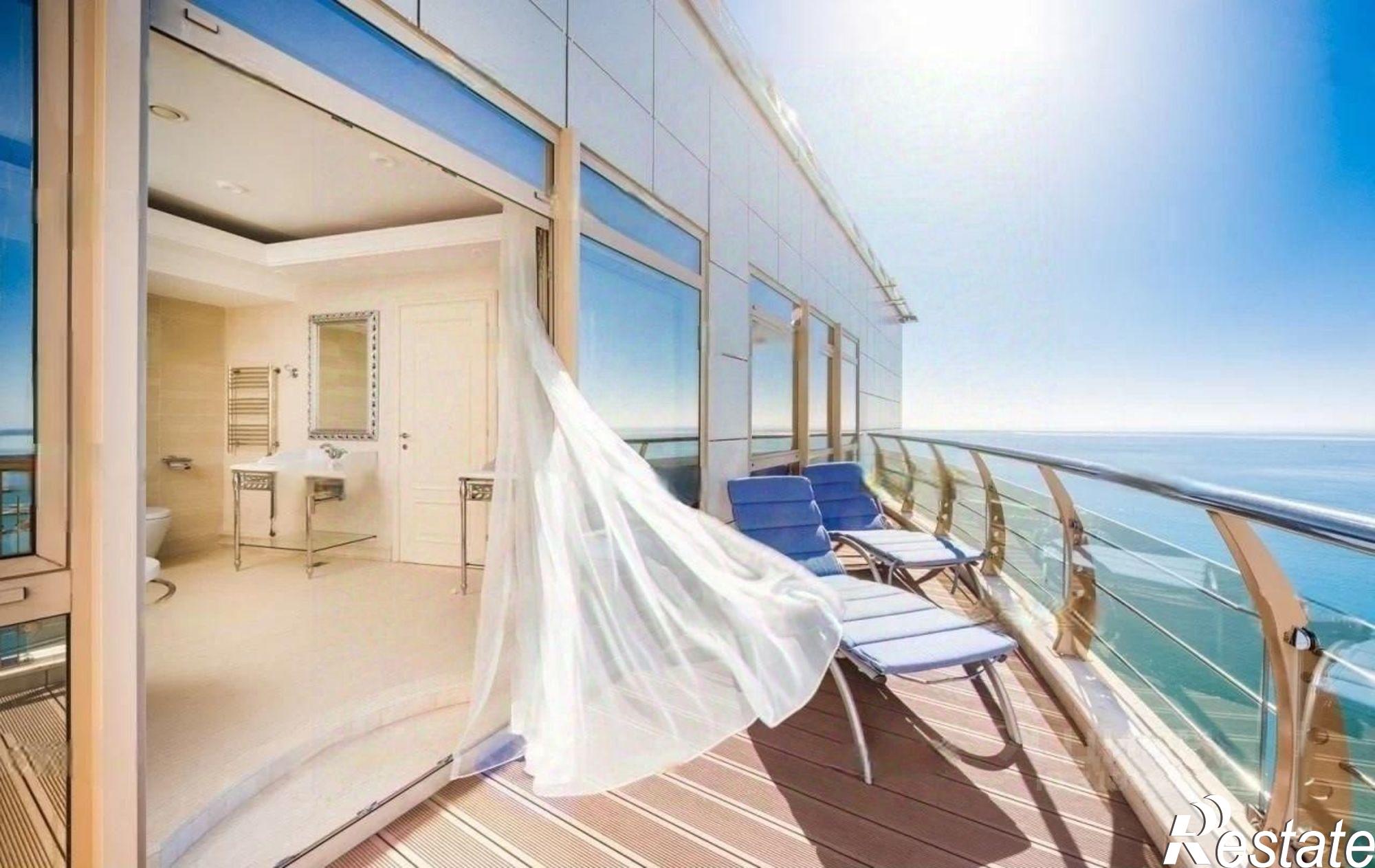 Купить квартиру за 79 800 000 рублей на Морской пер, 1/1