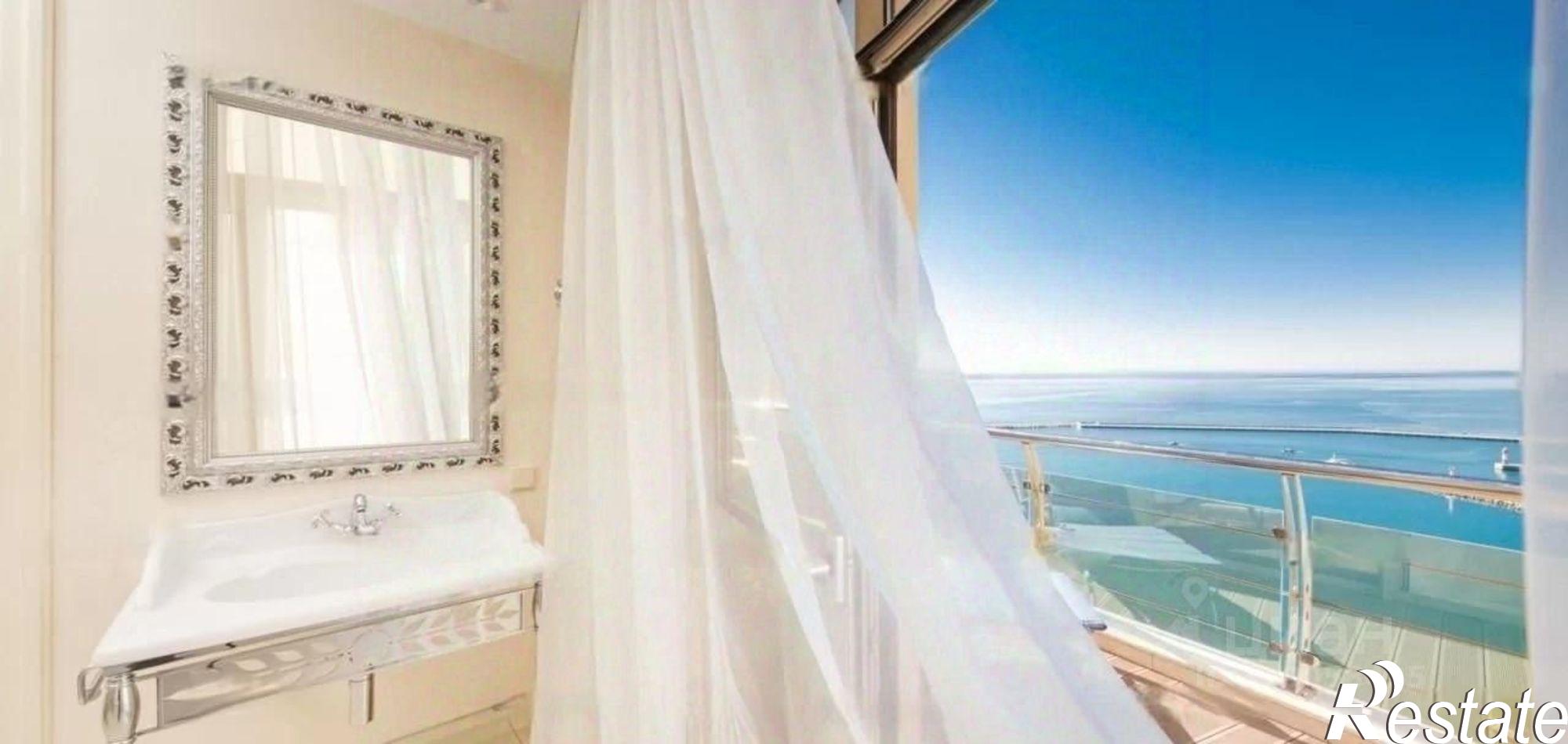 Купить квартиру за 79 800 000 рублей на Морской пер, 1/1