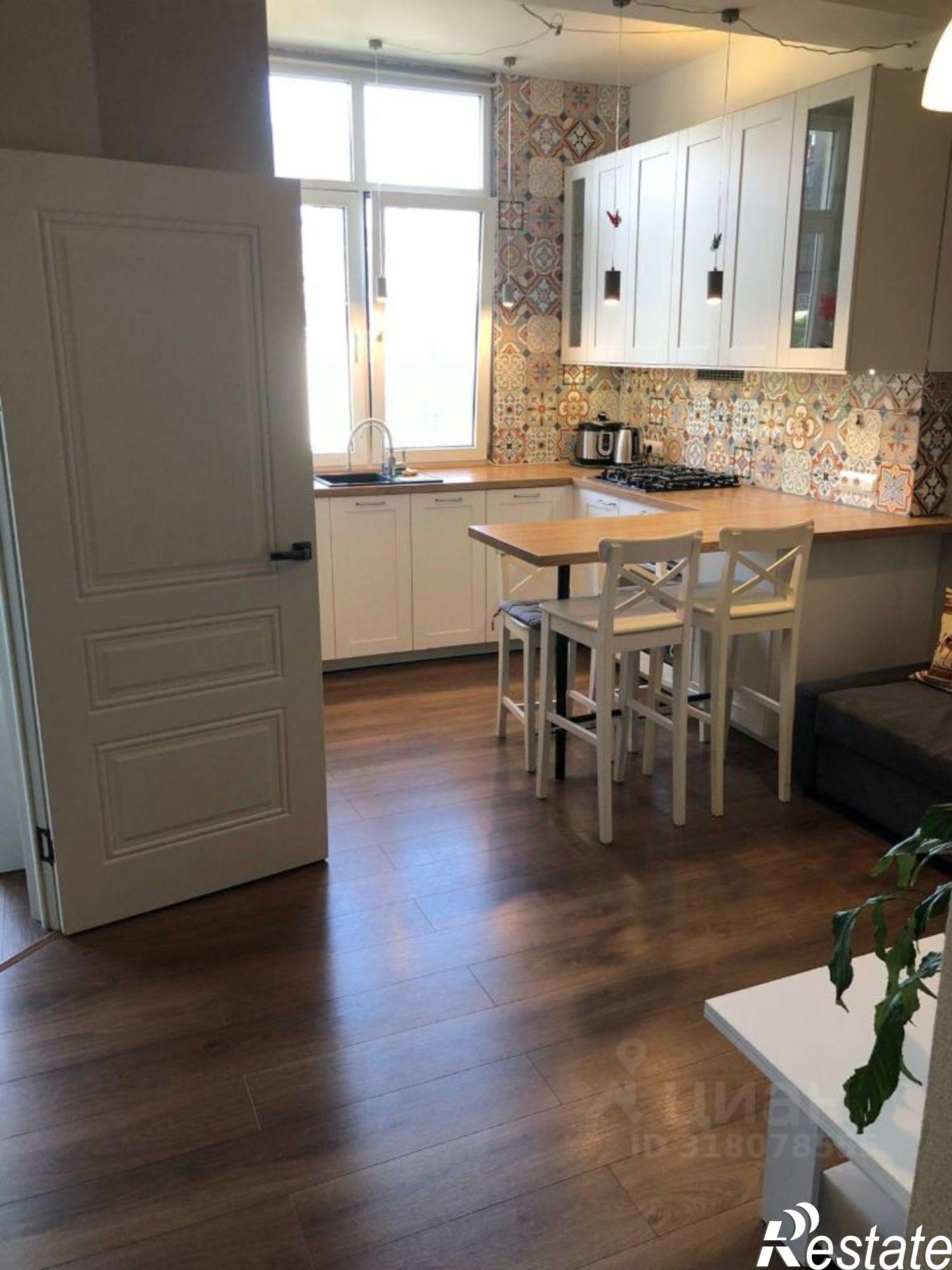 Сдать квартиру за 45 000 рублей на Клубничная улица, 6А