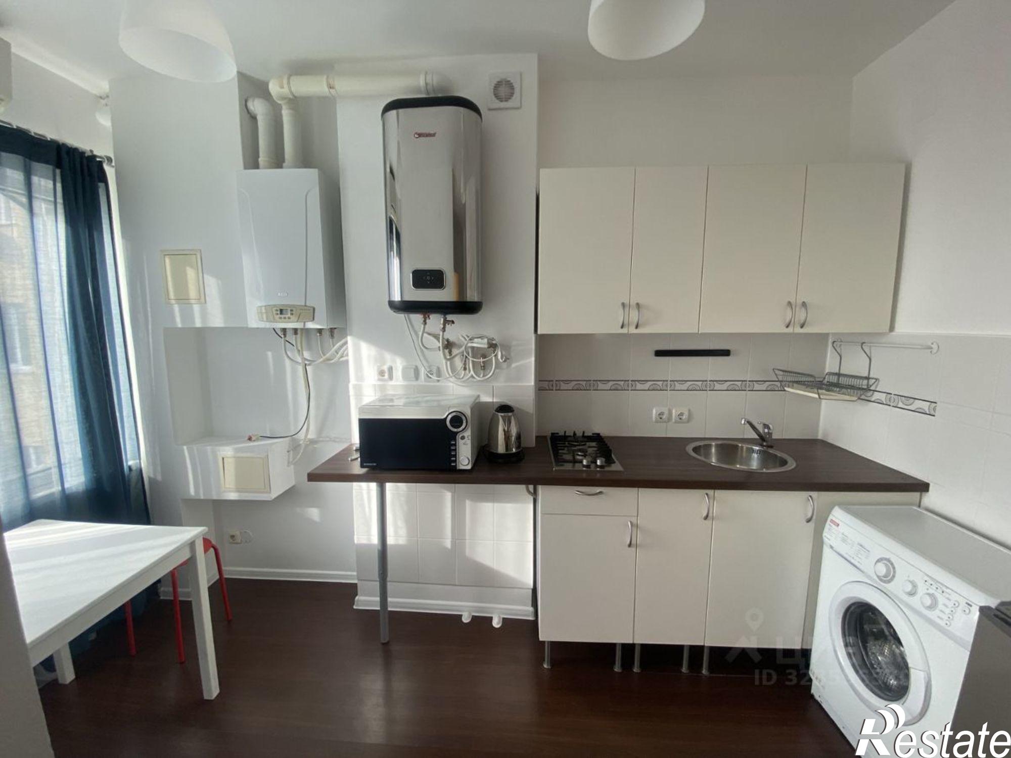 Сдать квартиру за 27 000 рублей на ул Восточная, 8/1