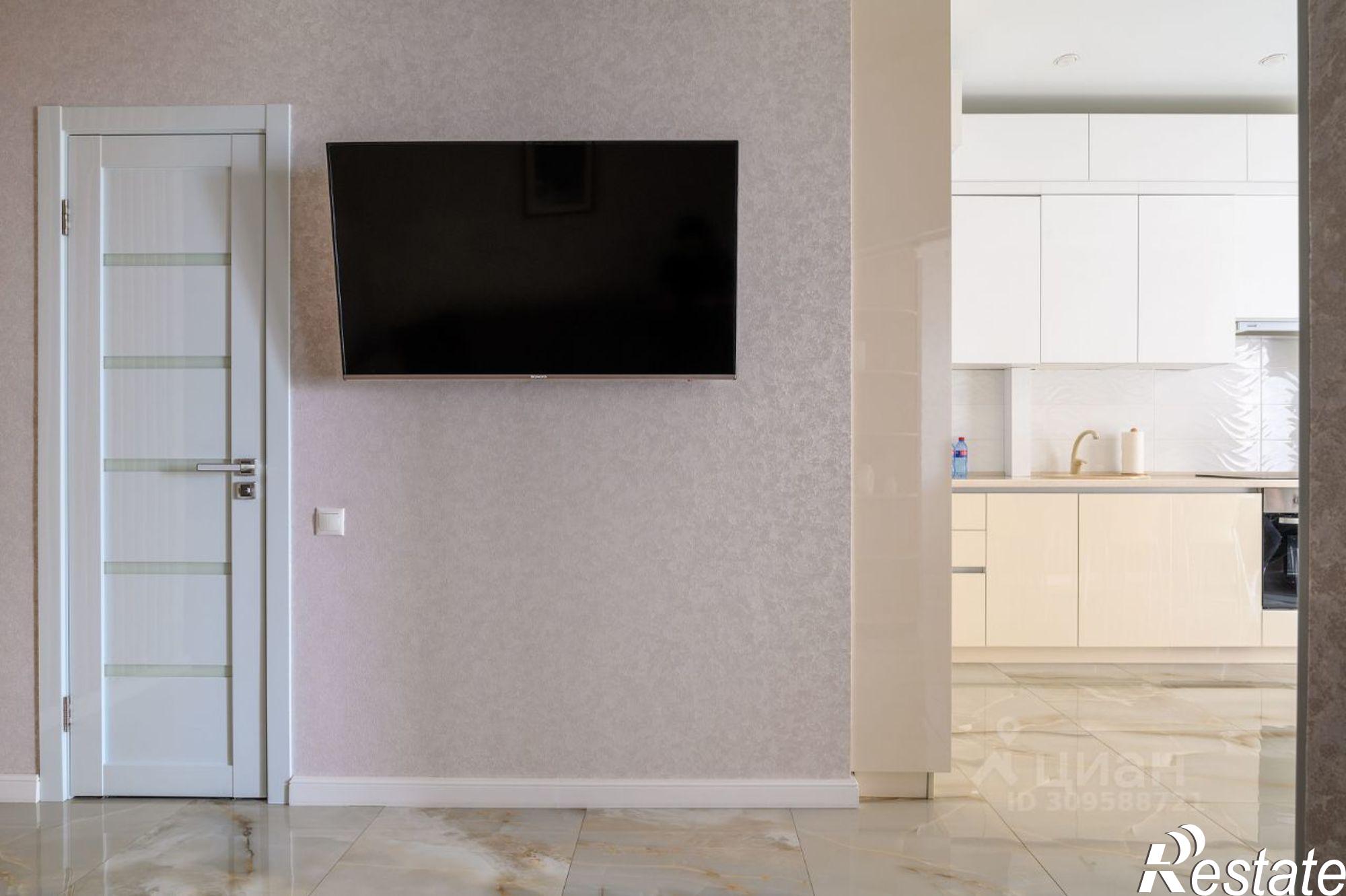 Сдать квартиру за 110 000 рублей на ул Гагринская, 3/8