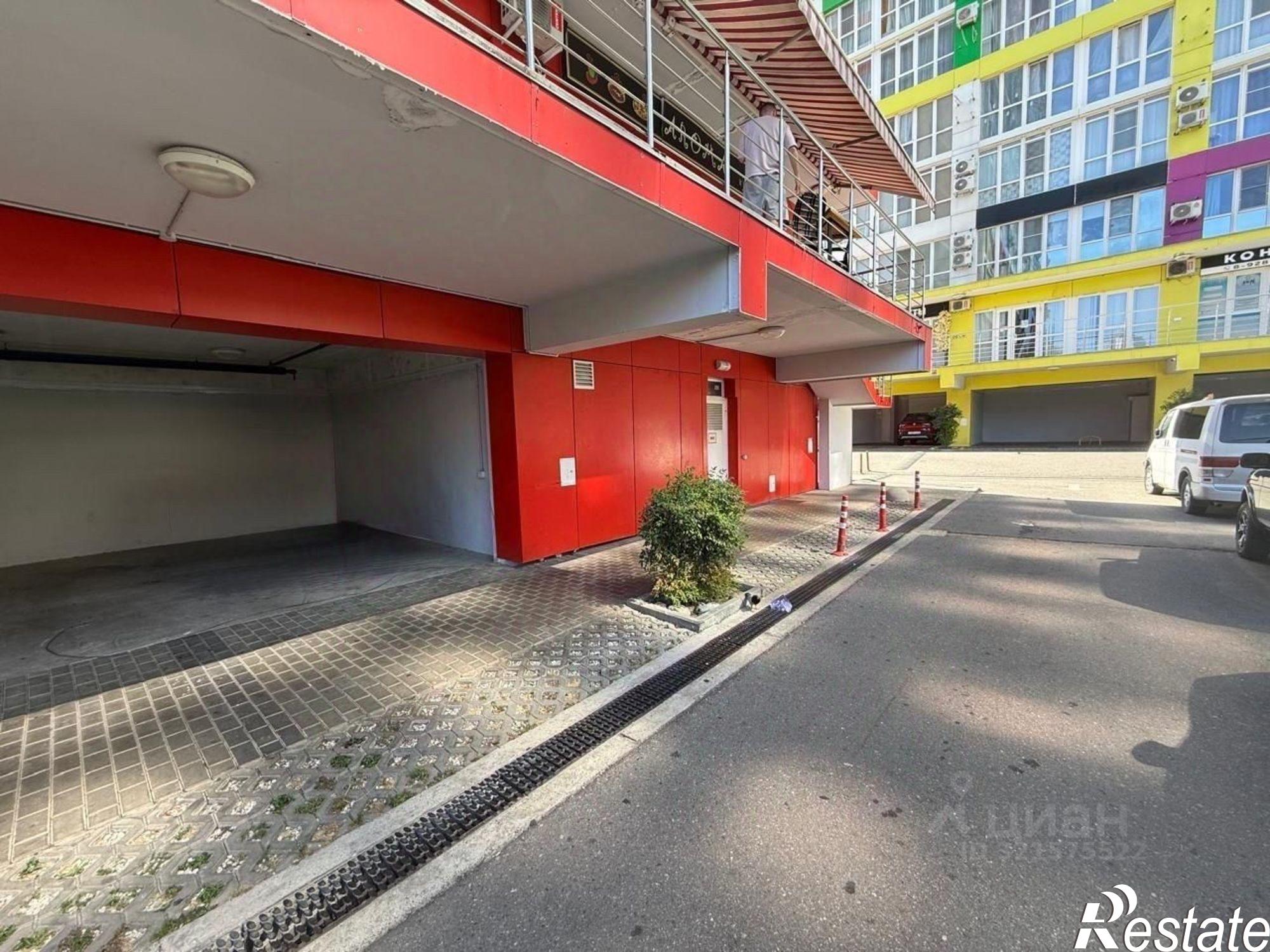 Сдать гараж, место в паркинге за 20 000 рублей на Пластунская улица, 123А к2