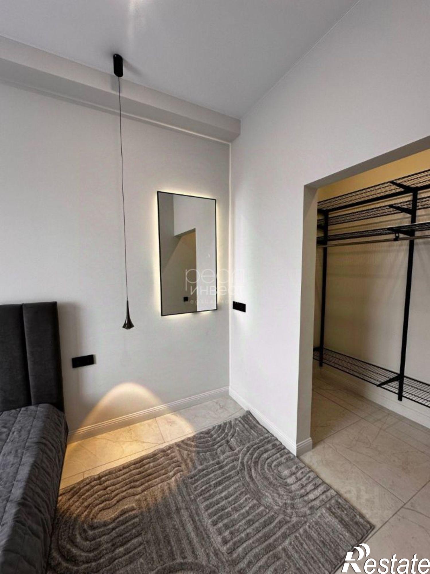 Купить квартиру за 10 980 000 рублей на Мацестинская улица, 17/1