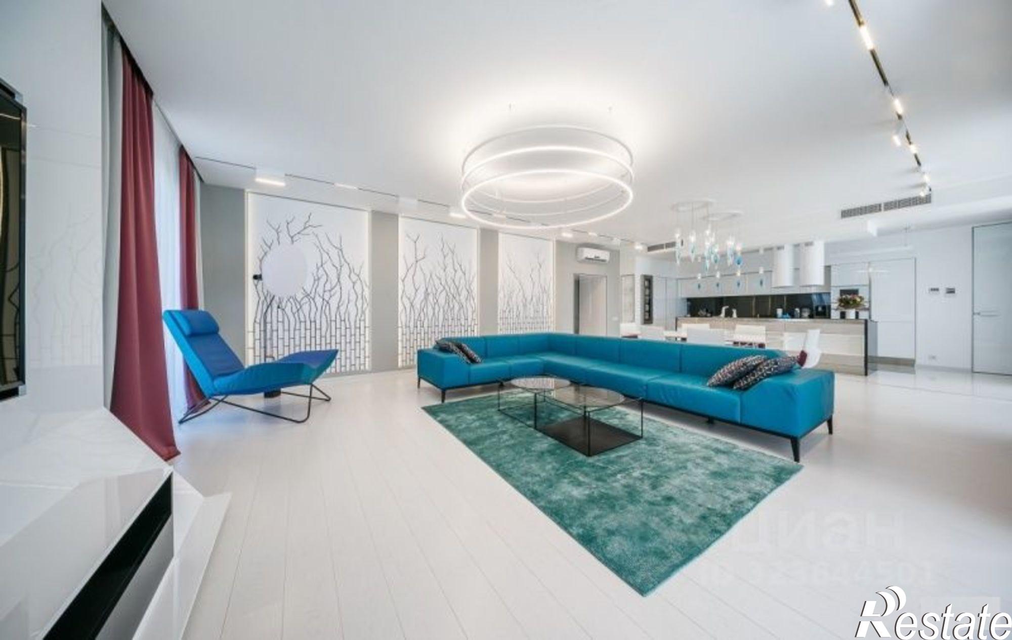 Купить квартиру за 70 000 000 рублей на Курортный проспект, 105