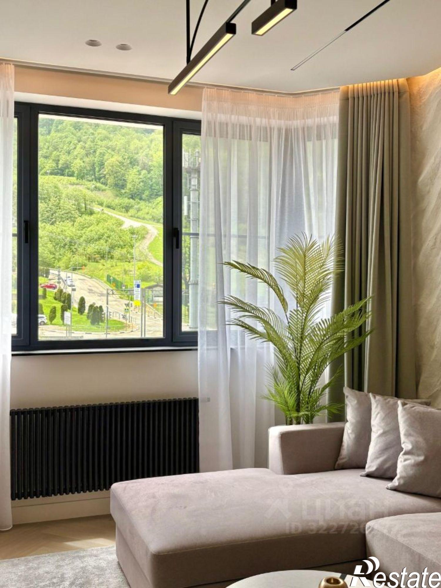 Купить квартиру за 25 000 000 рублей на наб Полянка, 4