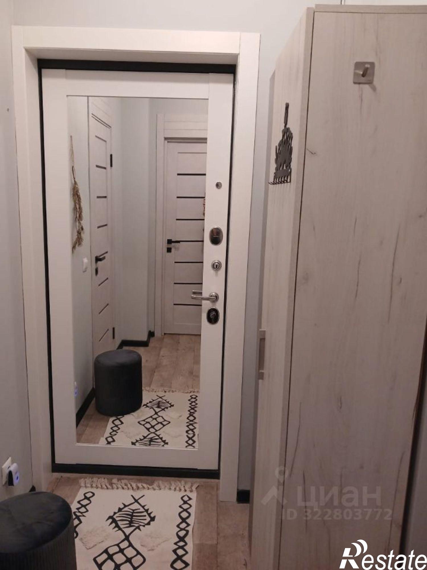 Купить квартиру за 8 900 000 рублей на ул Ачишховская, 68 2