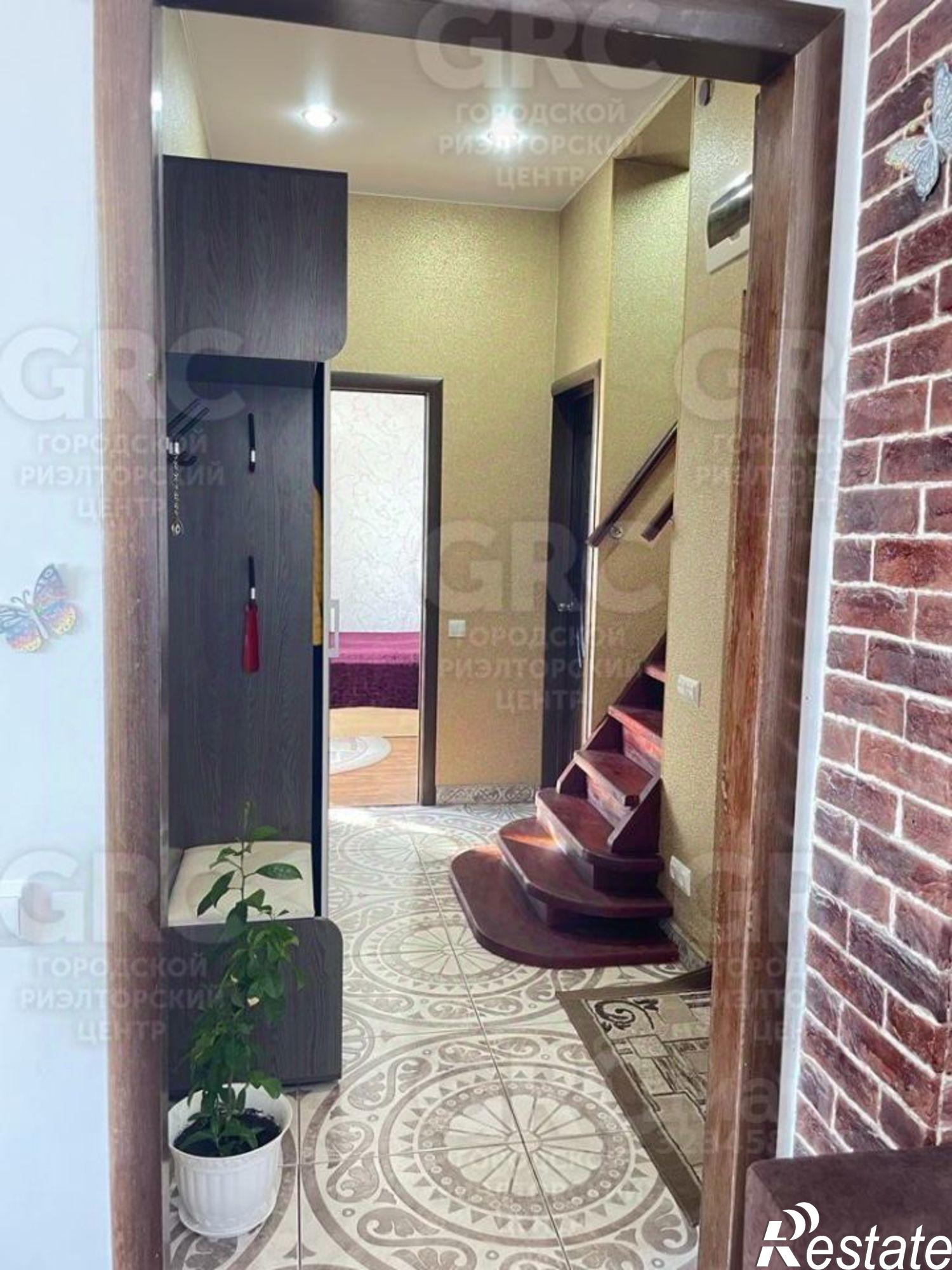 Купить квартиру за 12 800 000 рублей на Учительская улица, 24Г