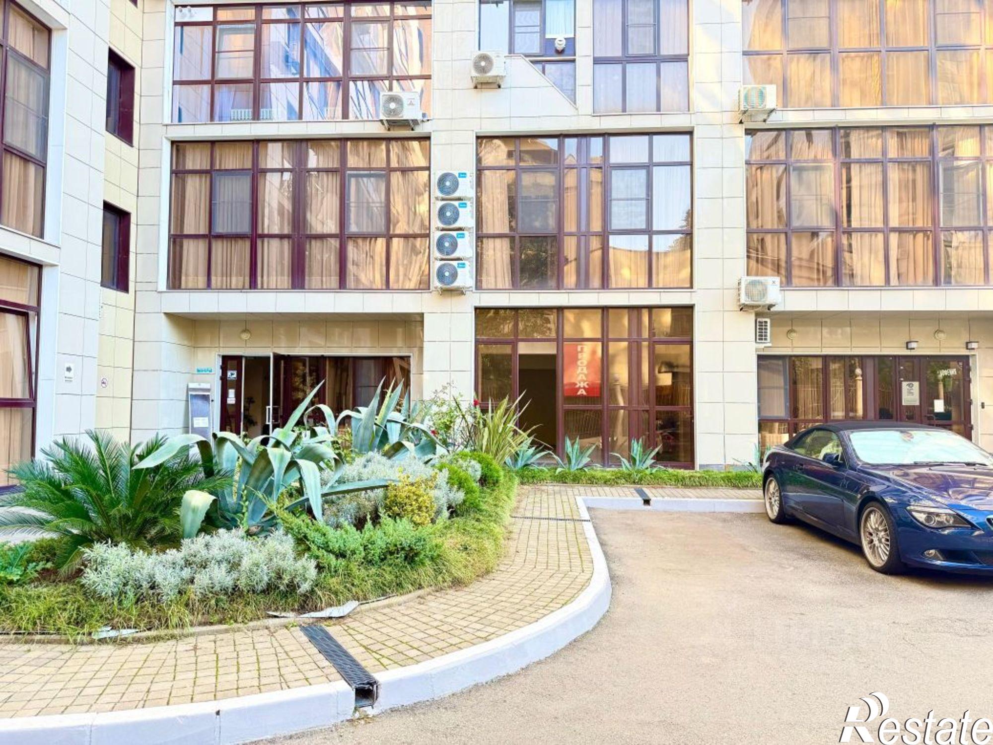 Купить помещение свободного назначения за 15 000 000 рублей на улица Роз, 36