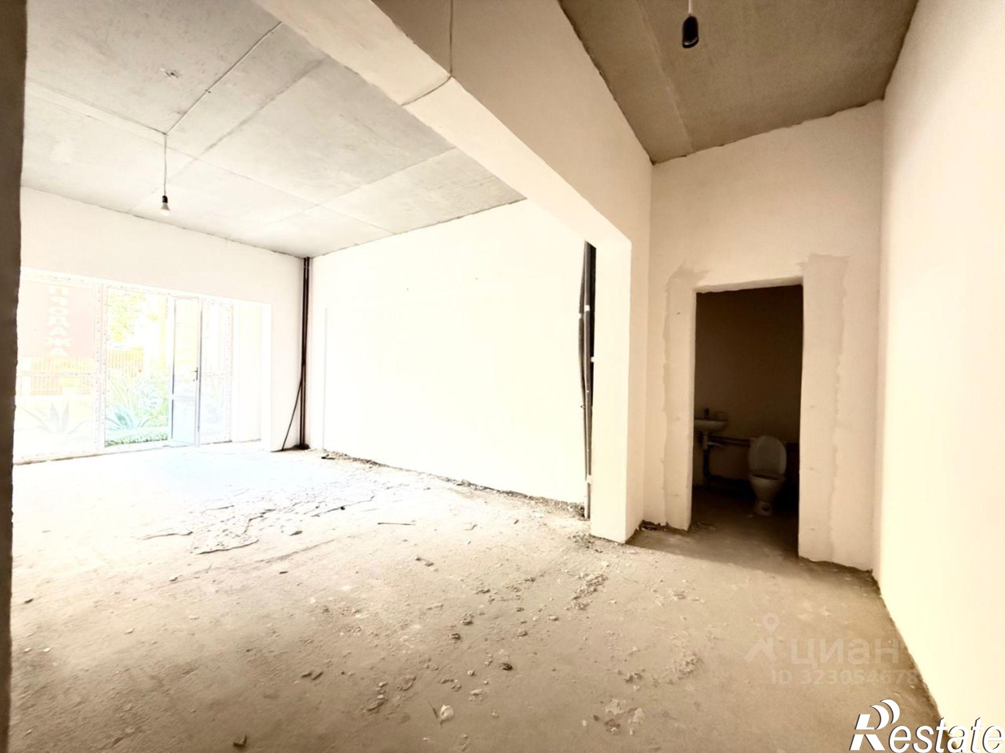 Купить помещение свободного назначения за 15 000 000 рублей на улица Роз, 36