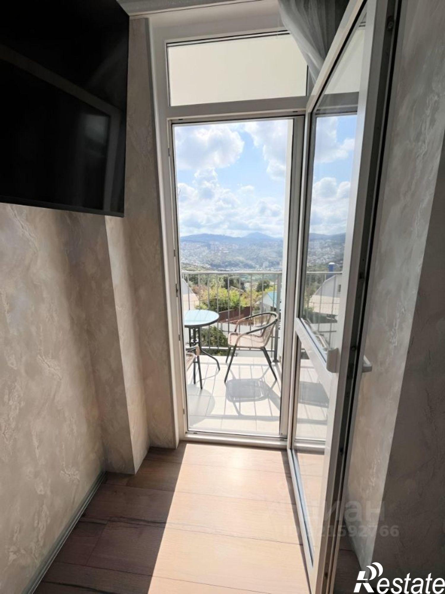 Купить квартиру за 9 000 000 рублей на Высокогорная улица, 19Б