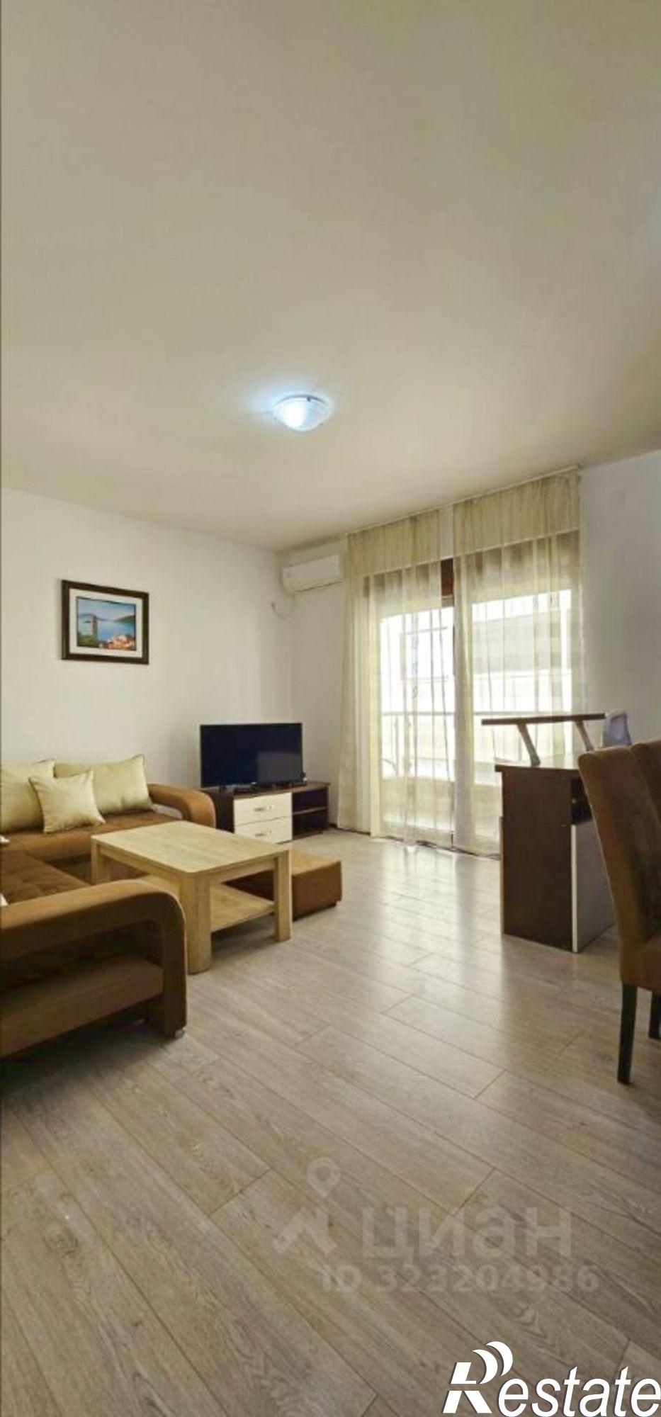 Купить квартиру за 8 000 000 рублей на Ленинградская улица, 23