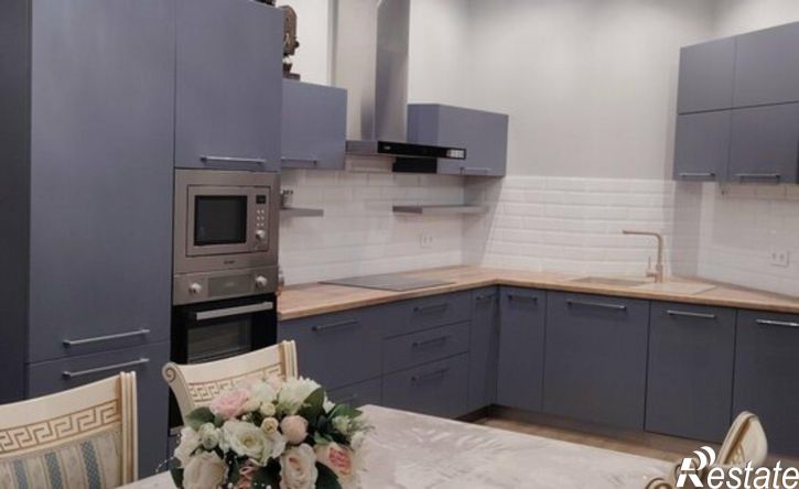 3-комн квартира переулок Революции, 4А,  д. 4А