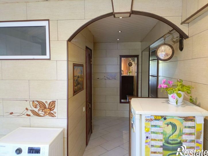 2-комн квартира Батумское шоссе, 25,  д. 25