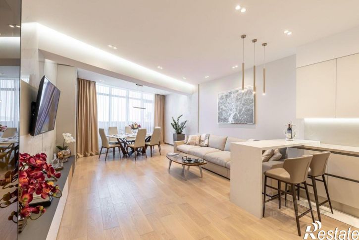 2-комн квартира улица Войкова, 21,  д. 21