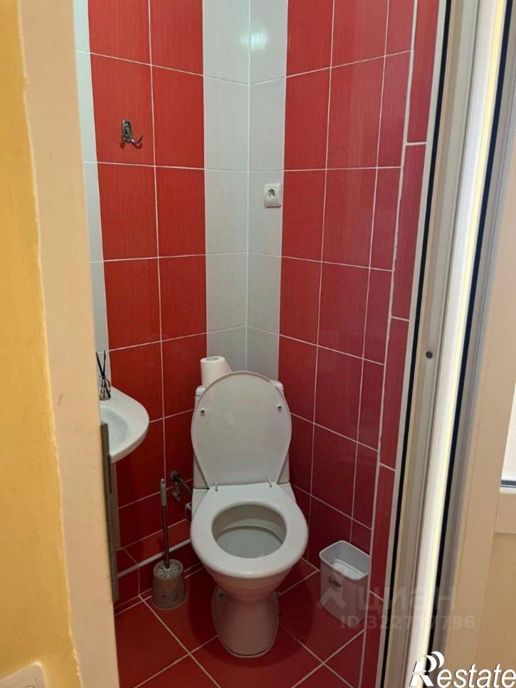 Комната Алтайская улица, 12,  д. 12