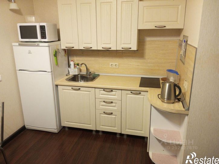 2-комн квартира улица Лазарева, 106/2,  д. 106/2