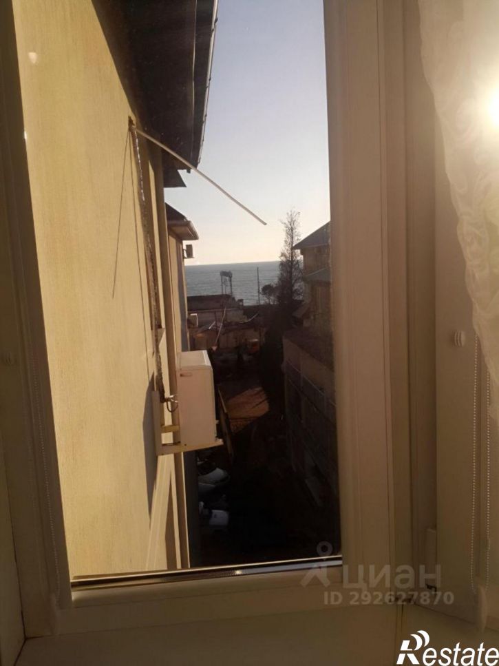 2-комн квартира улица Лазарева, 106/2,  д. 106/2