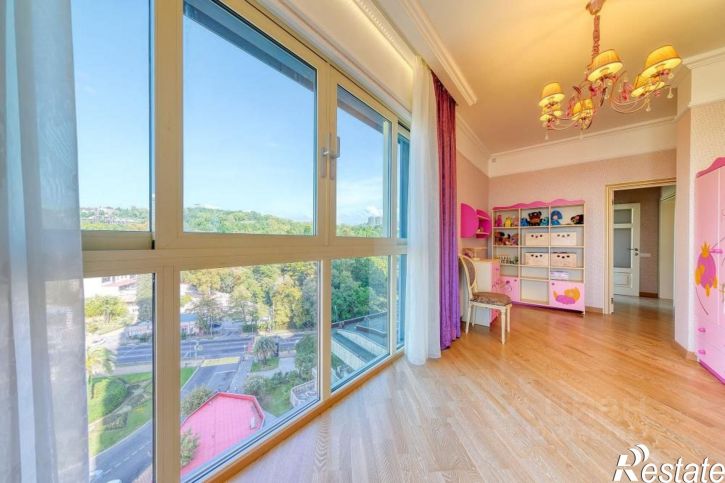 3-комн квартира проспект Пушкина, 6,  д. 6