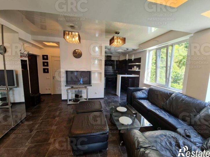 3-комн квартира ул Учительская, 24Г,  д. 24Г