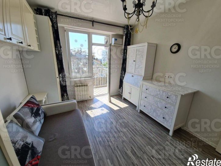 3-комн квартира ул Учительская, 24Г,  д. 24Г