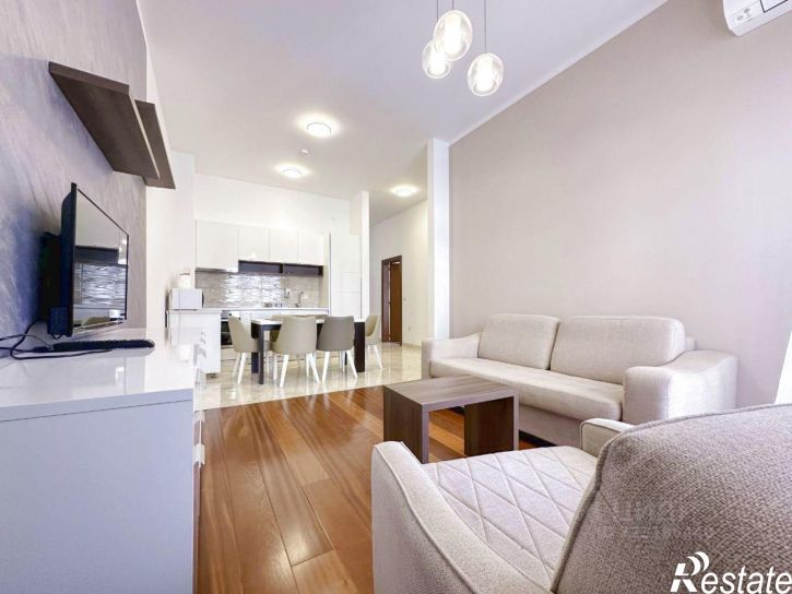 2-комн квартира Полтавская улица, 44,  д. 44