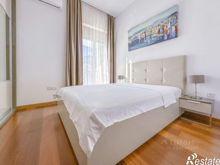 2-комн квартира Полтавская улица, 44,  д. 44