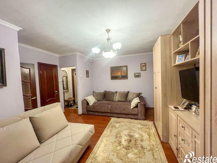 1-комн квартира улица Конституции СССР, 32,  д. 32