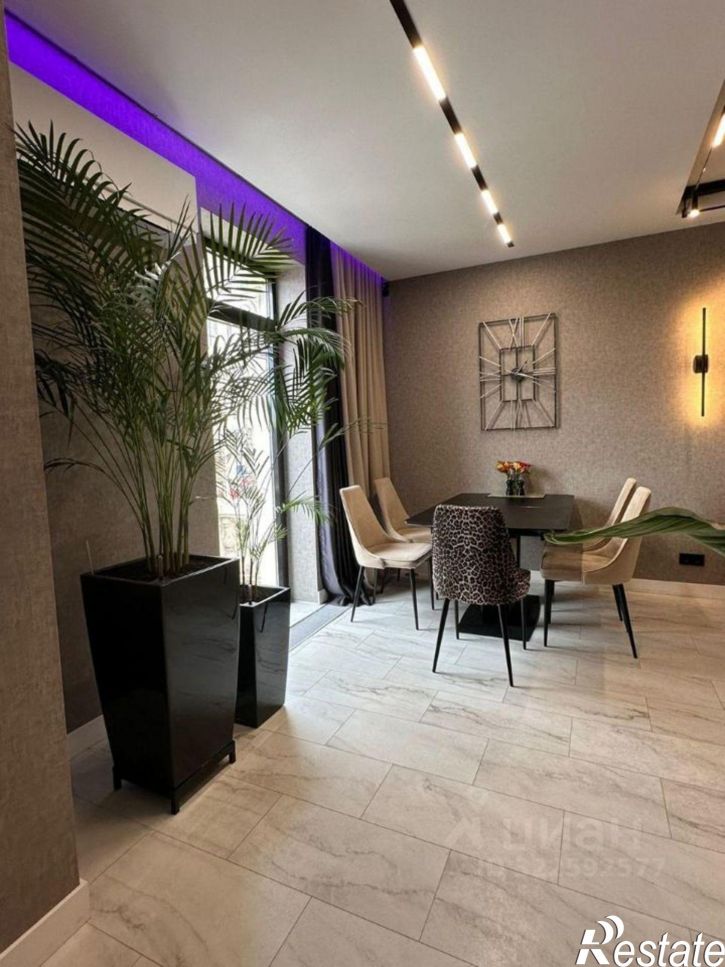 3-комн квартира улица Воровского, 4,  д. 4