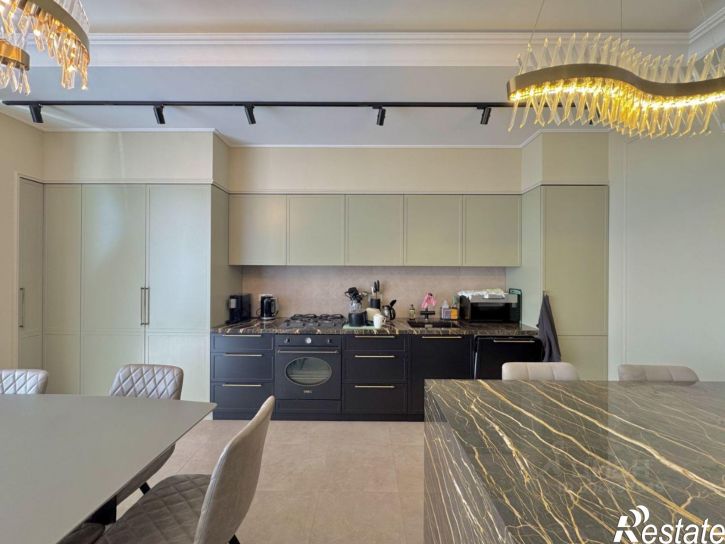 4-комн квартира Прозрачная улица, 35 к20,  д. 35 к20