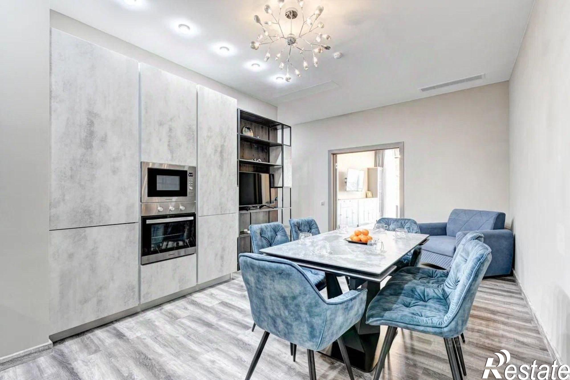 Сдать квартиру за 170 000 рублей на Курортный проспект, 105