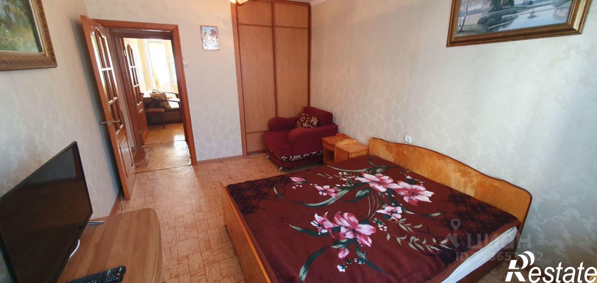 Сдать квартиру за 37 000 рублей на улица Пирогова, 22