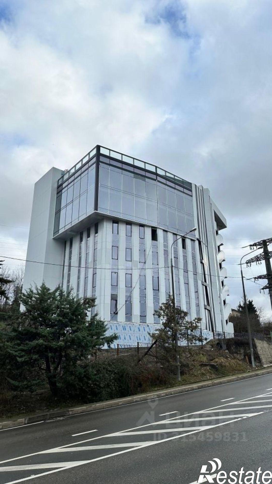 Купить ОСЗ, отдельно стоящее здание за 800 004 000 рублей на Транспортная улица, 135