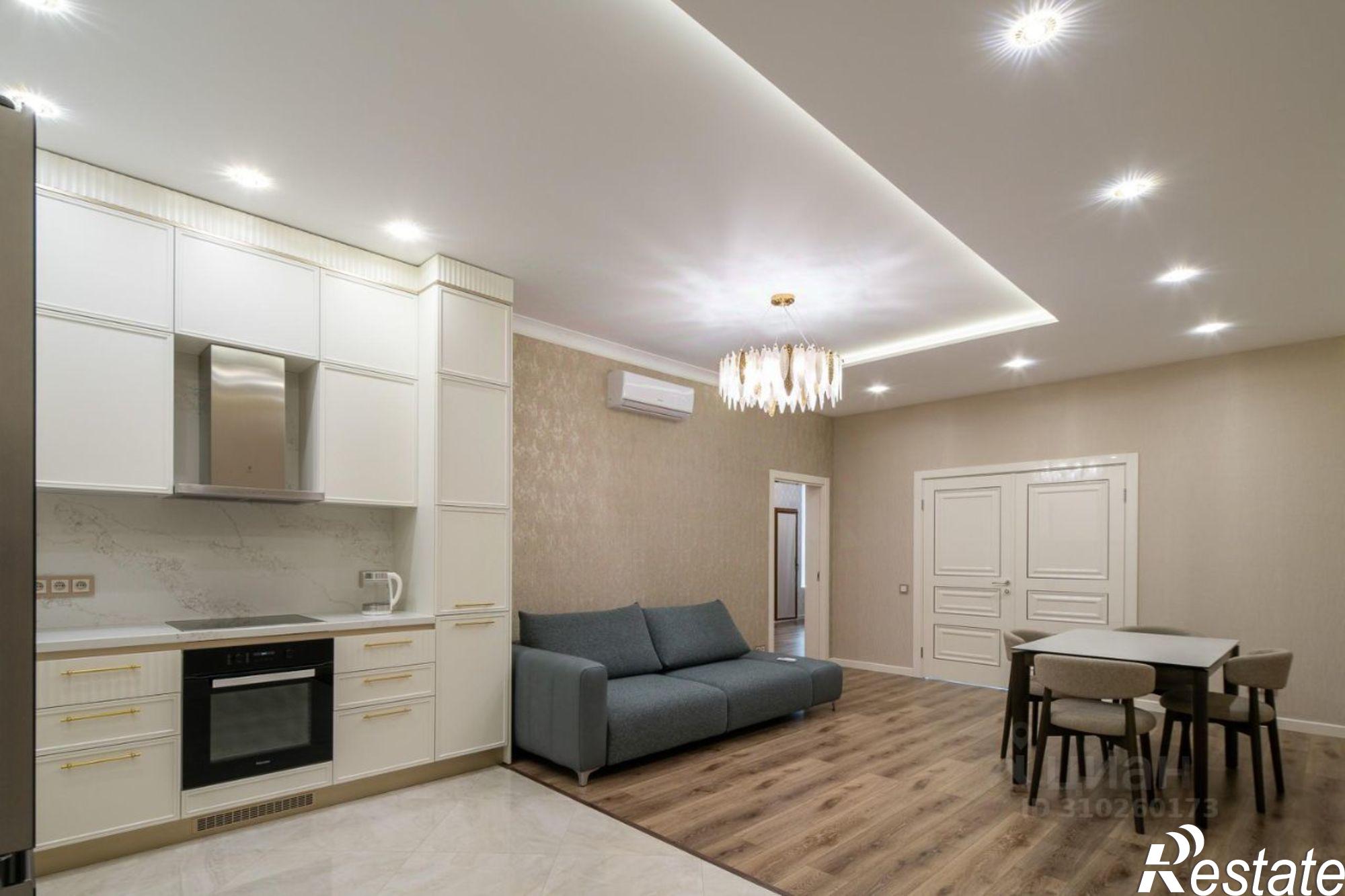 Купить квартиру за 95 000 000 рублей на Гагринская улица, 10