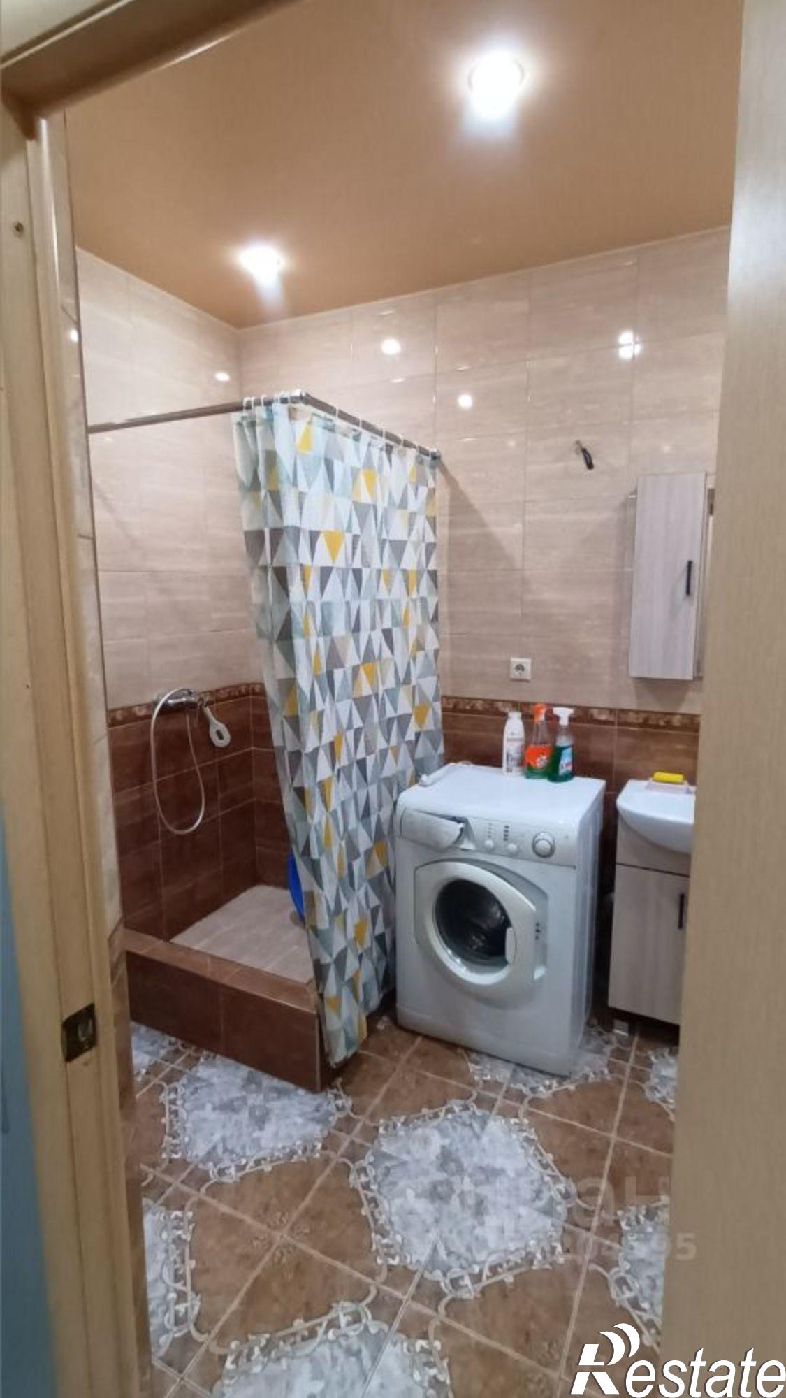 Купить квартиру за 13 400 000 рублей на улица Макаренко, 8/6