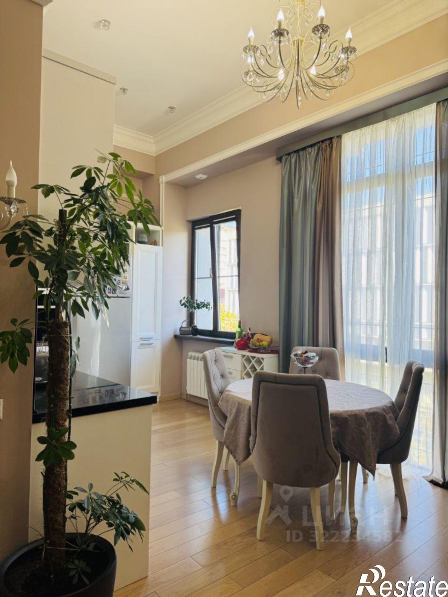 Купить квартиру за 75 000 000 рублей на улица Воровского, 3