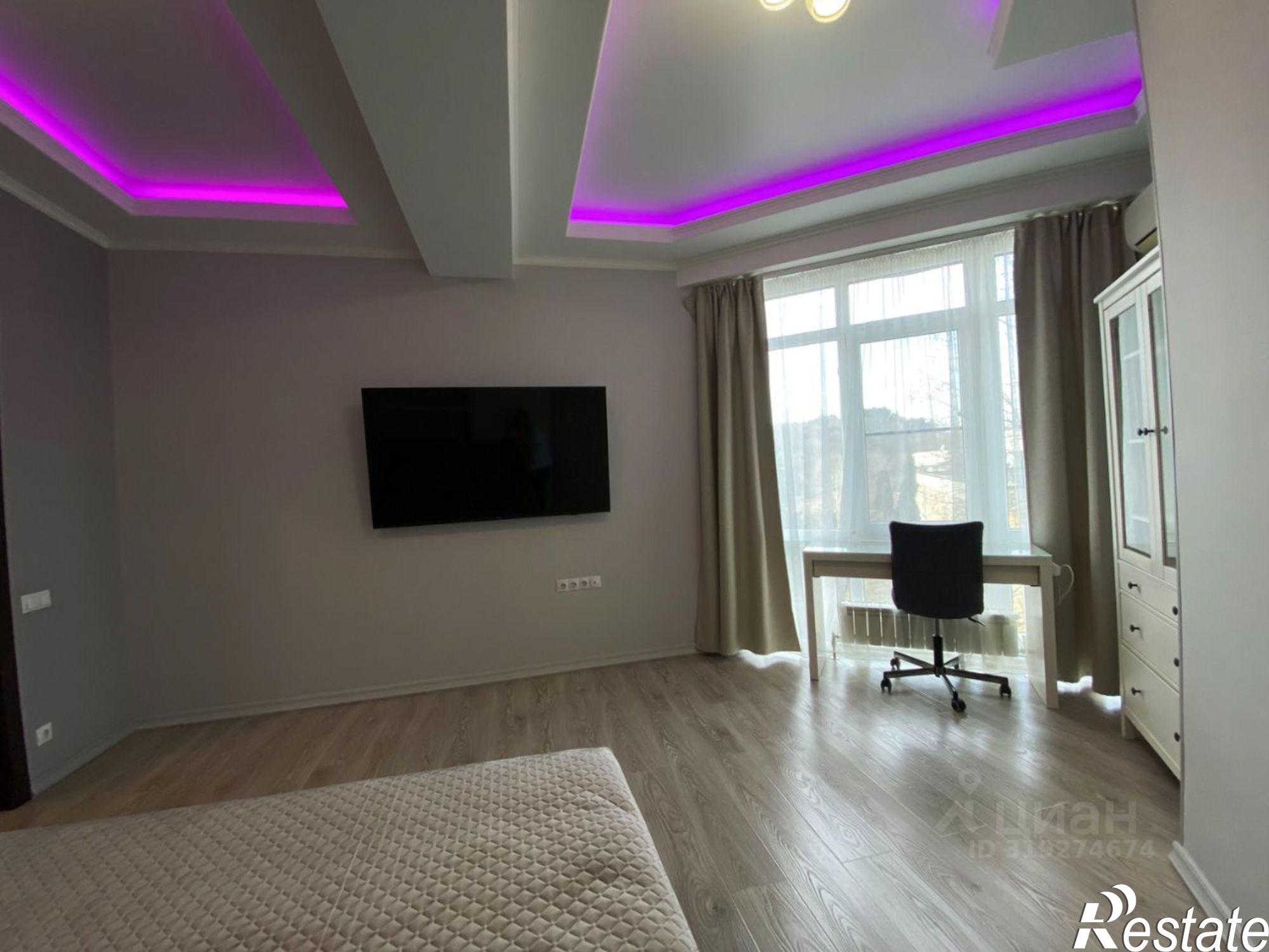 Купить квартиру за 35 000 000 рублей на улица Яна Фабрициуса, 2/28А