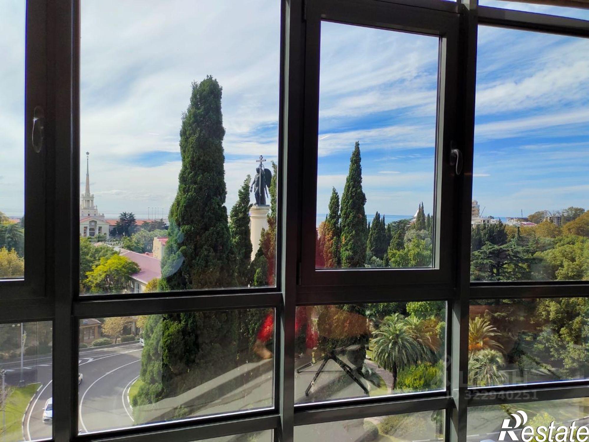 Купить квартиру за 25 000 000 рублей на Курортный проспект, 75Г