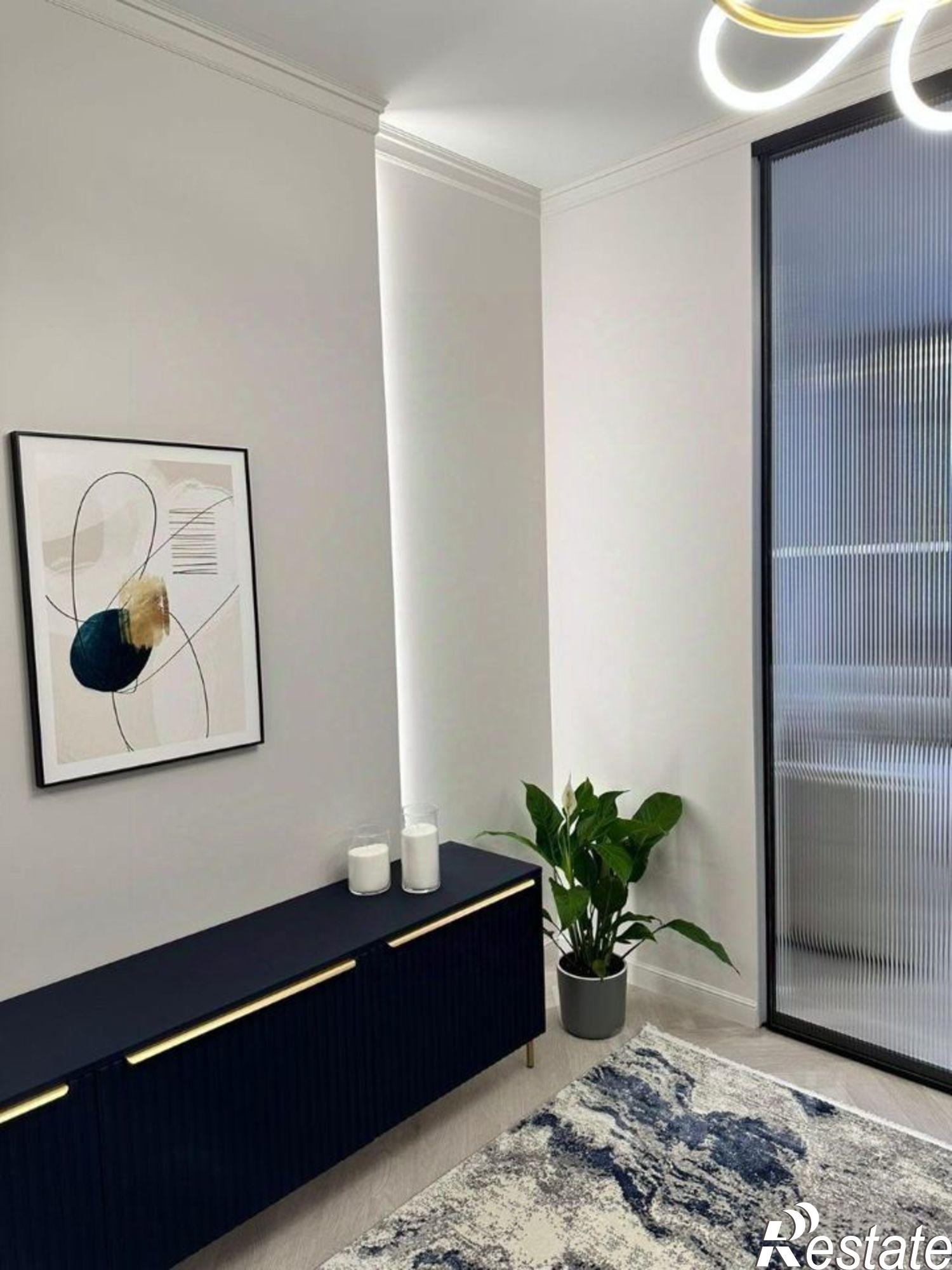 Купить квартиру за 27 000 000 рублей на переулок Трунова, 6