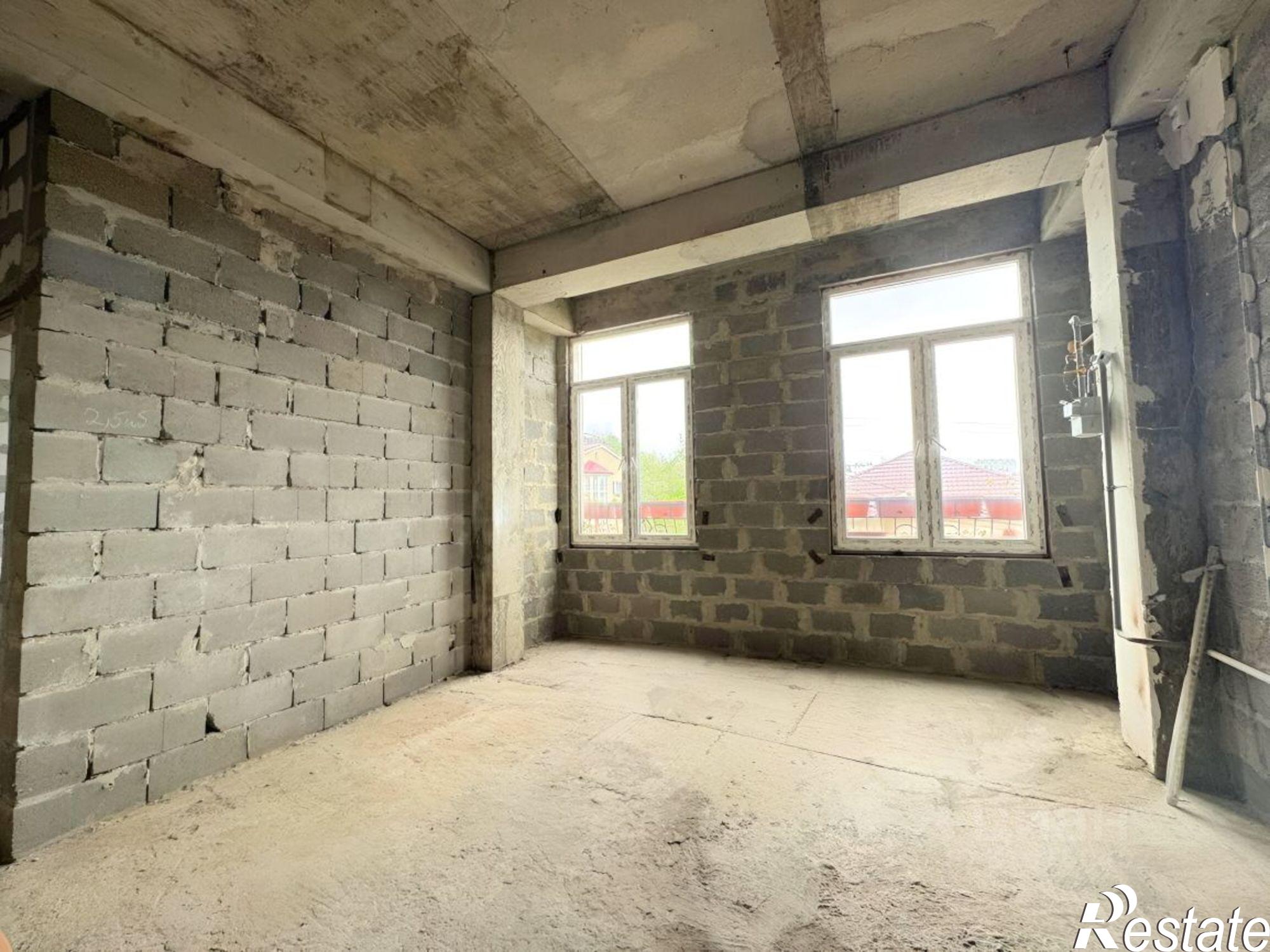 Купить квартиру за 15 000 000 рублей на Транспортная улица, 80/20