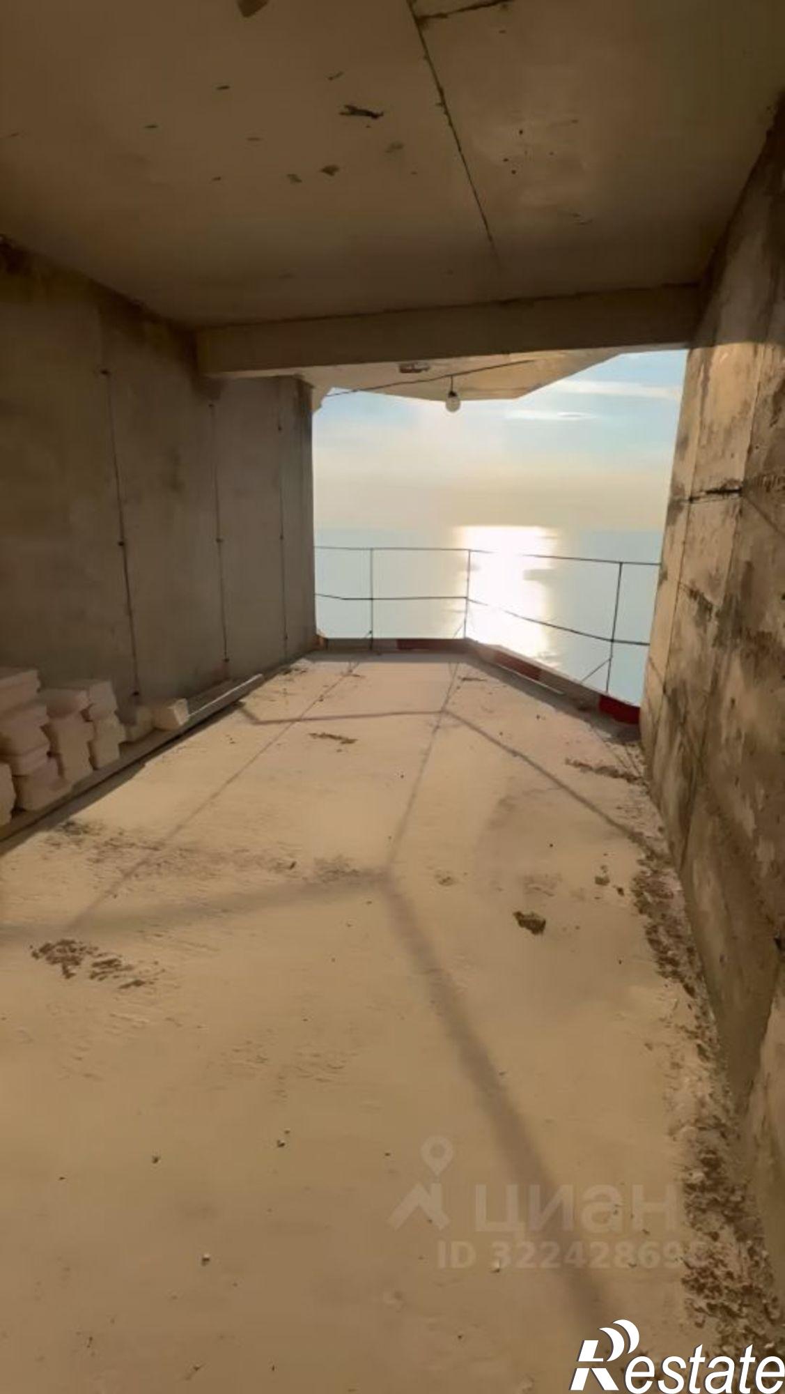 Купить квартиру за 27 500 000 рублей на Приморская улица, 3/9