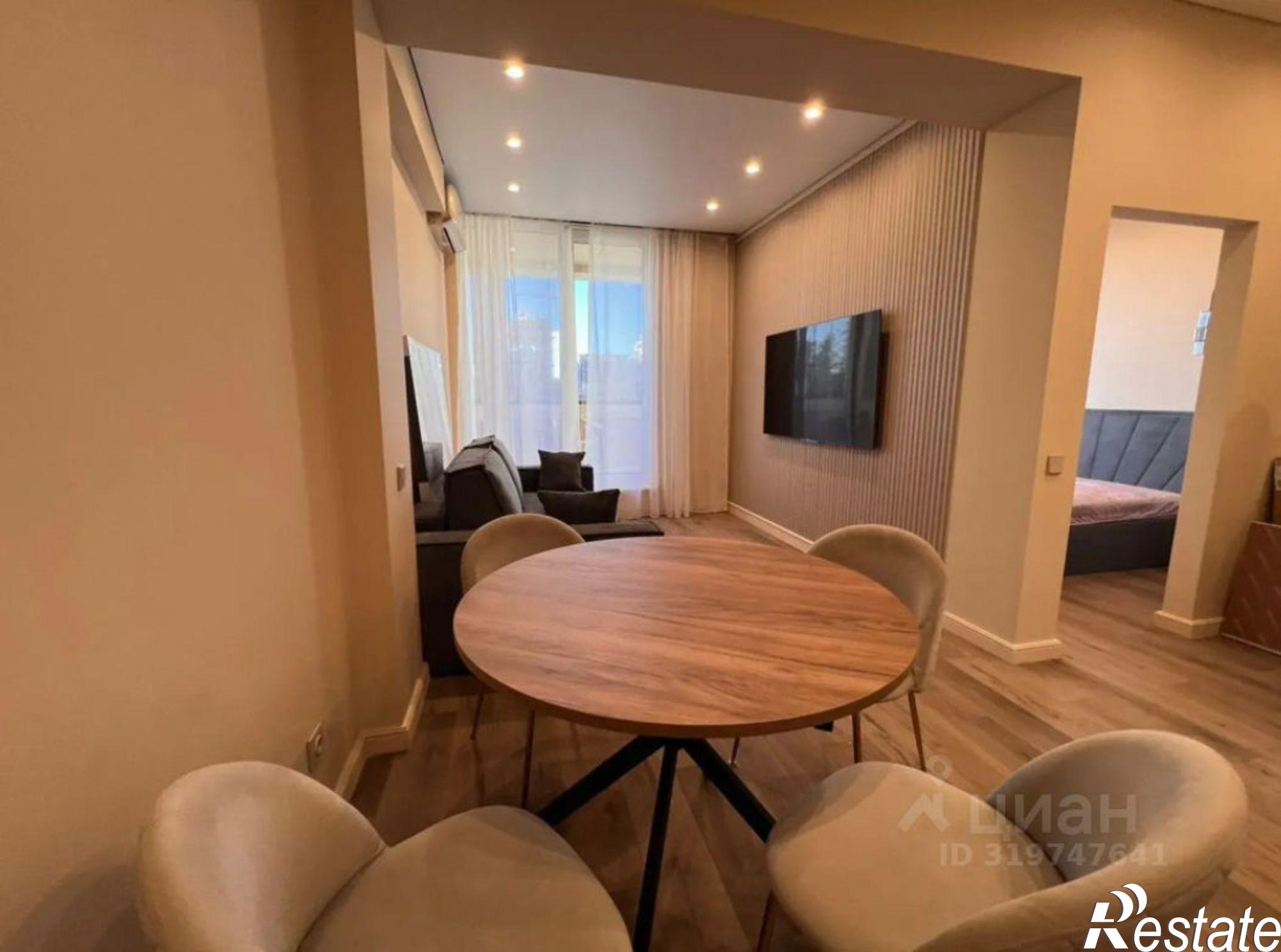 Купить квартиру за 19 500 000 рублей на Учительская улица, 3