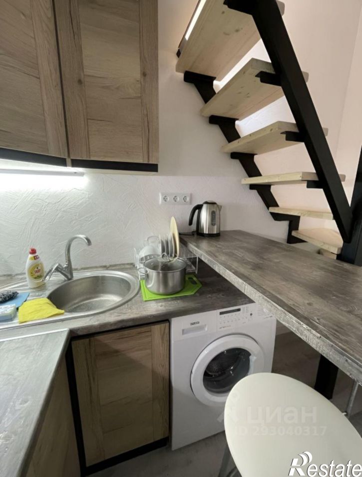 2-комн квартира улица Лысая Гора, 27/28,  д. 27/28