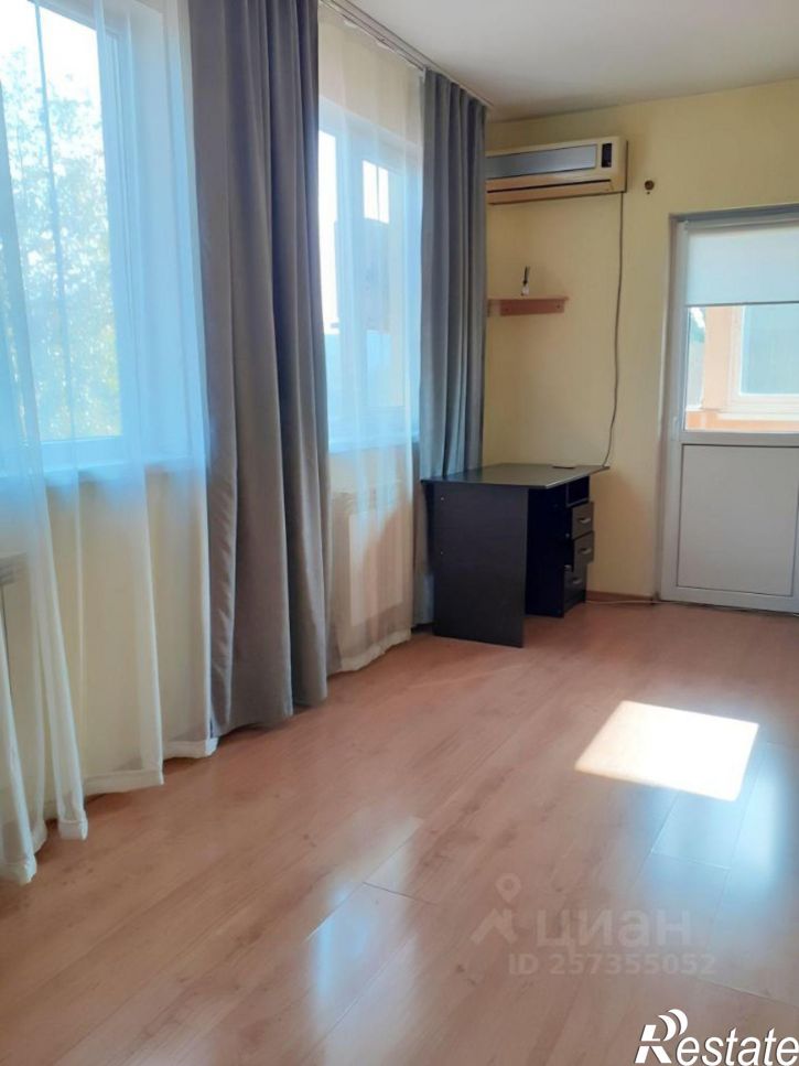 Комната Пятигорская улица, 13В,  д. 13В