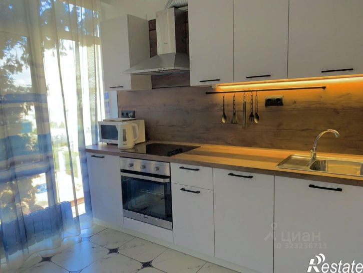 3-комн квартира улица Просвещения, 118/2,  д. 118/2