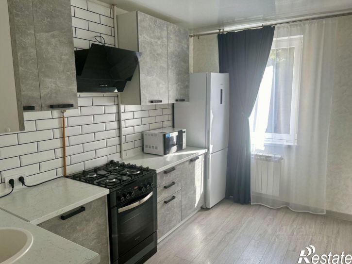 3-комн квартира Абрикосовая улица, 22,  д. 22