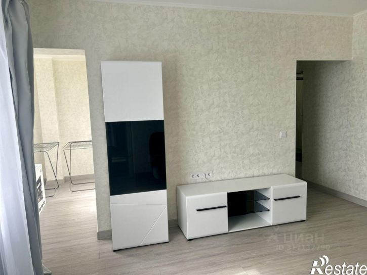 3-комн квартира Абрикосовая улица, 22,  д. 22