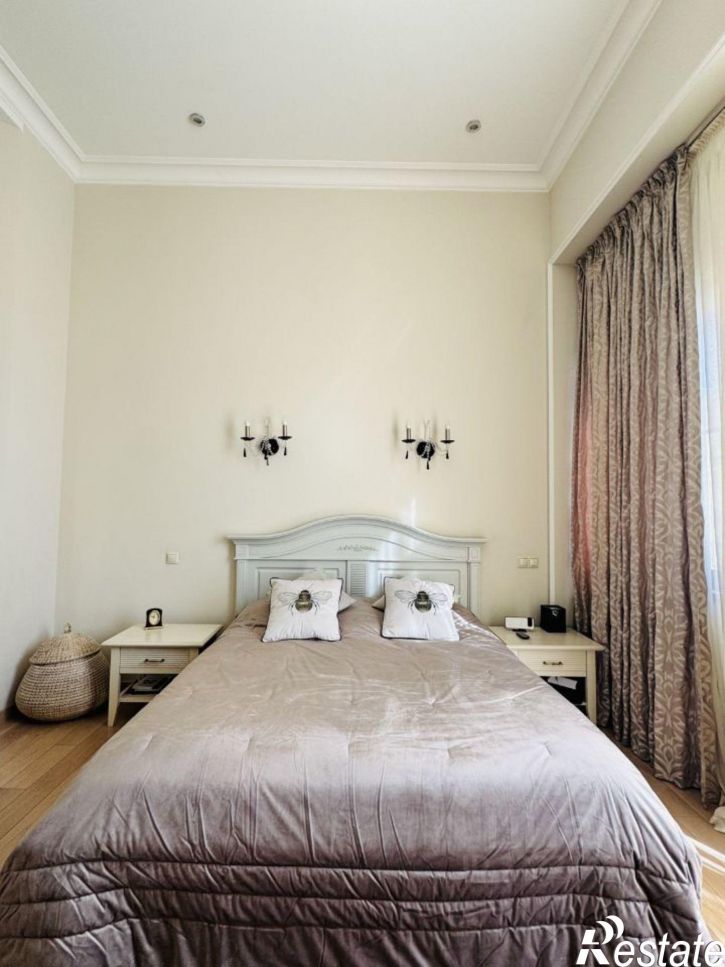 3-комн квартира улица Воровского, 3,  д. 3