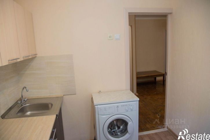 2-комн квартира улица Конституции СССР, 38,  д. 38