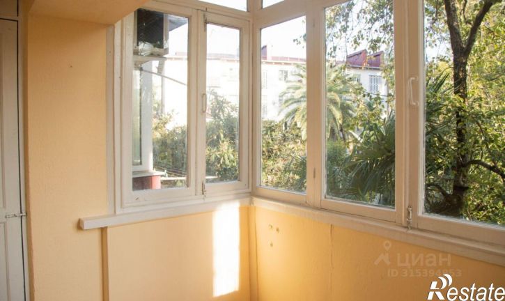 2-комн квартира улица Конституции СССР, 38,  д. 38